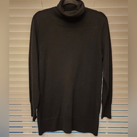 Katherine Kelly Long Turtleneck Cashmere Sweater Black Size: Medium - Picture 1 of 5